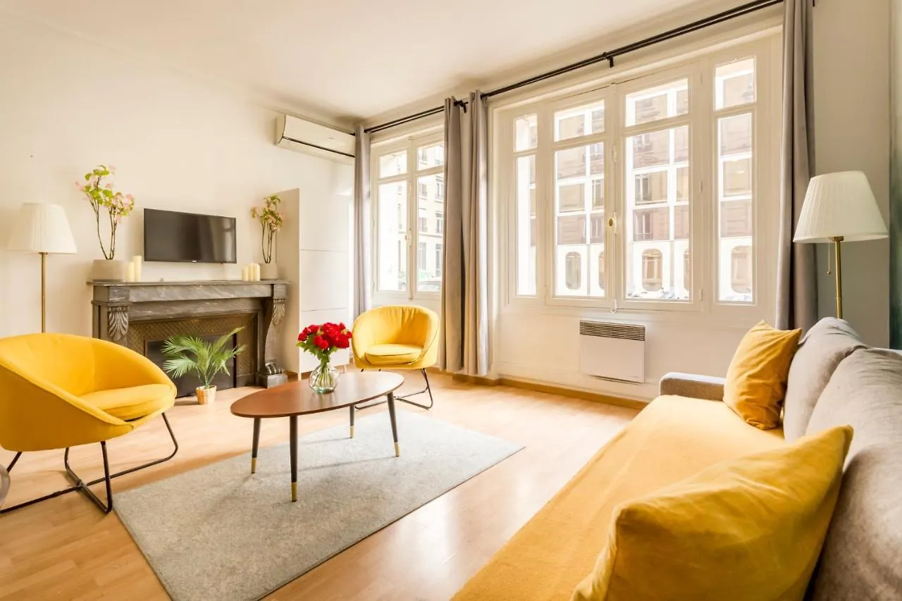 Cozy Apartment - Champs Elysees - Mollien Paris