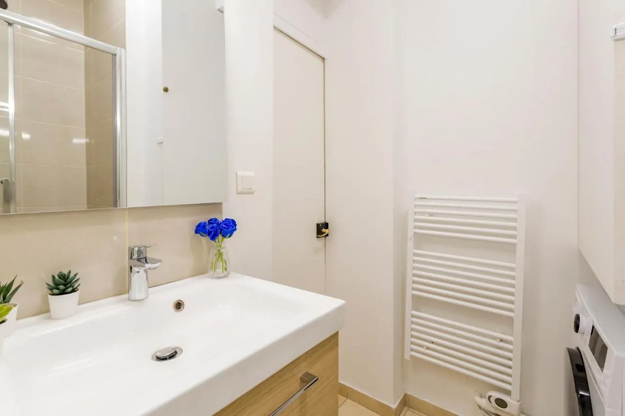 Cozy Apartment - Champs Elysees - Mollien Paris 0*,